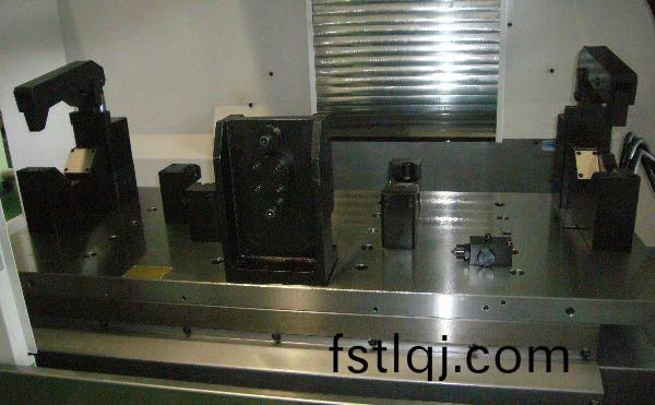 后桥加(jia)工(gong)夹(jia)具(ju)