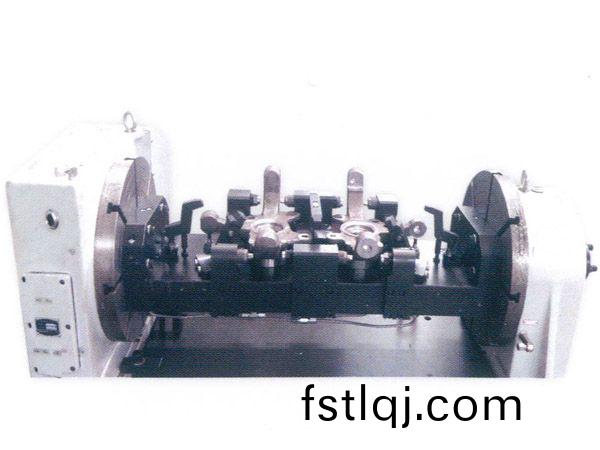 转向(xiang)节(jie)四轴液压夹(jia)具(ju)